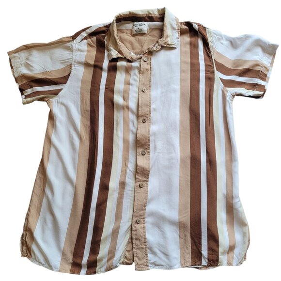 Distortion Men's Modern striped button short sleeve shirt Size M - Picture 1 of 6